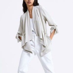 Beautiful EUC Zara Open Front Drawstring Waterfall Blazer Jacket in Beige, Small